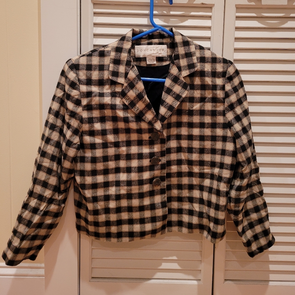 Doncaster blazer size 4